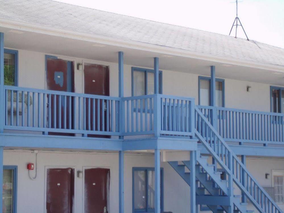 Underwood Motel エクステリア 写真